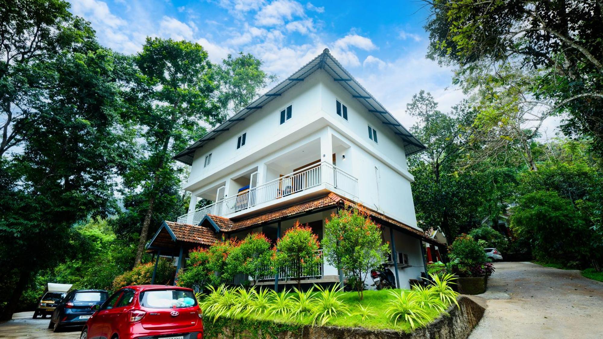 Vythiri Holiday Resort, Wayanad Екстер'єр фото